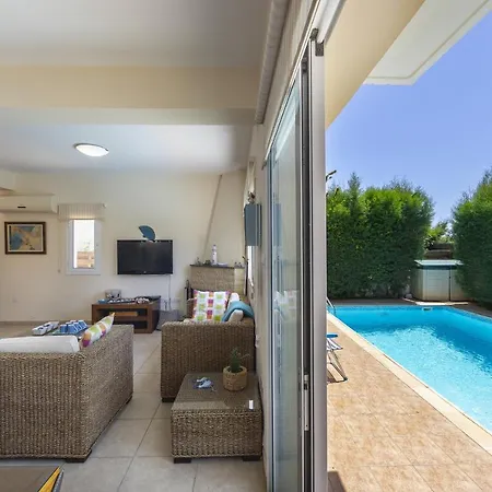 Villa Lindos 22